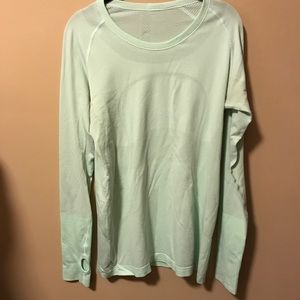 Lululemon Long Sleeve Top Sz 10